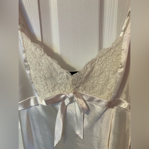 Bridal lingerie - Picture 4 of 6